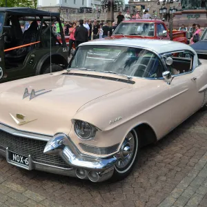Bilder 2026 — Classic Car Cruise Parade