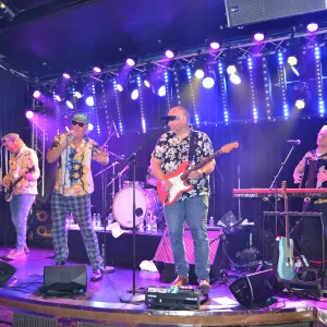 Bilder 2026 — Classic Car Cruise Parade